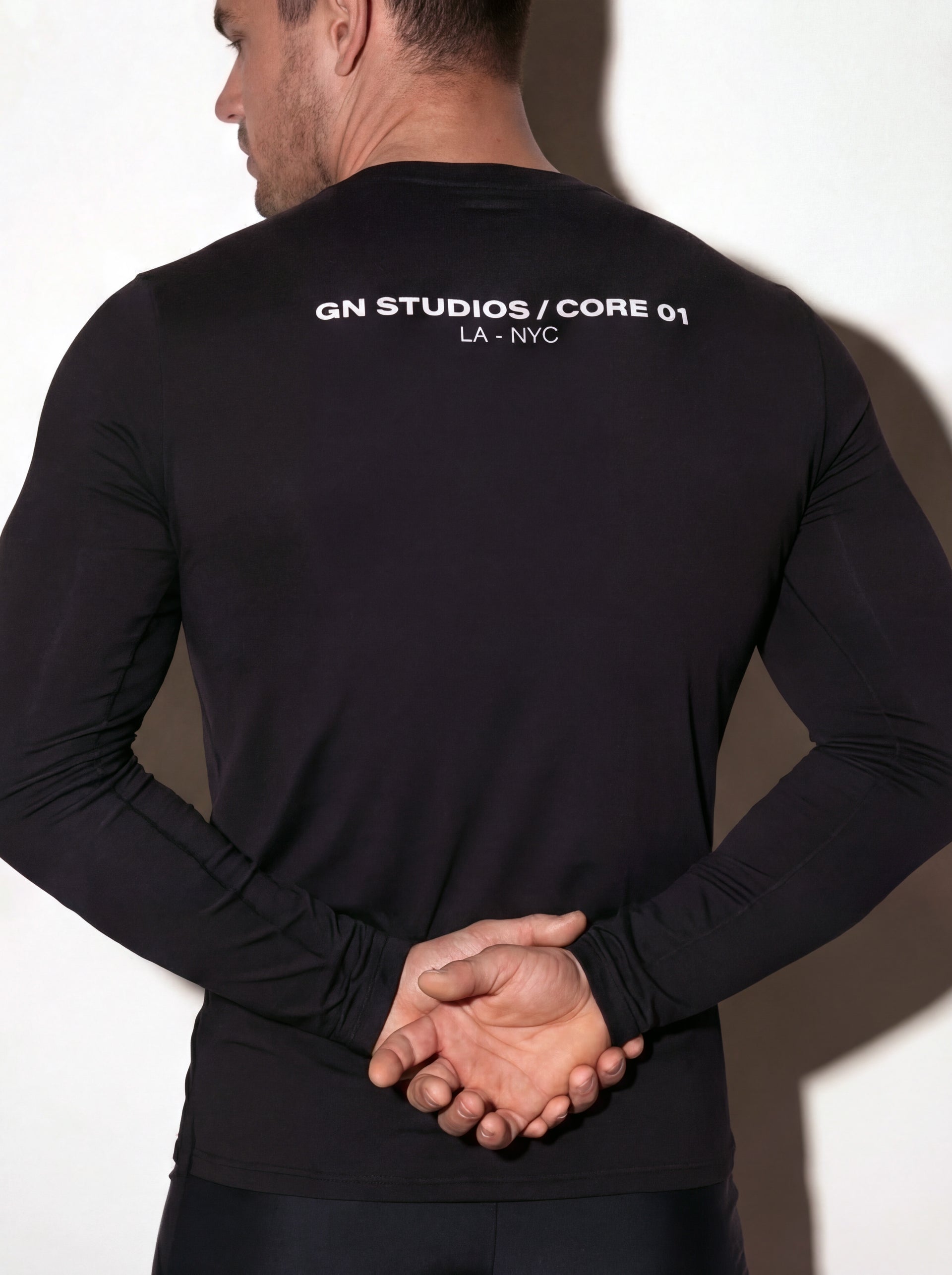 Studio Core 01 / Performance - Glitter Noir